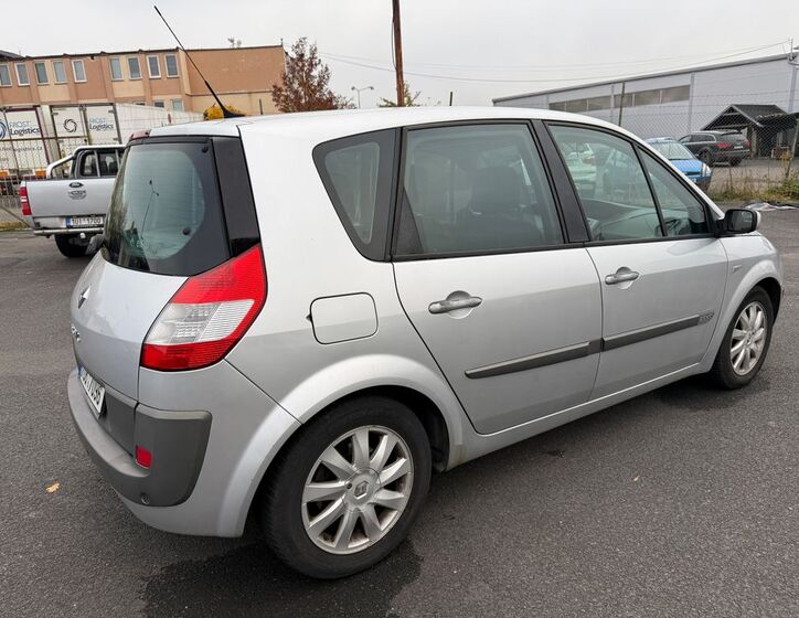 Renault Scénic 4