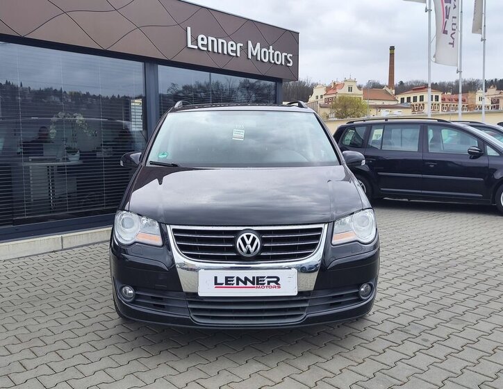 Volkswagen Touran MPV 1,4 l 103 kw