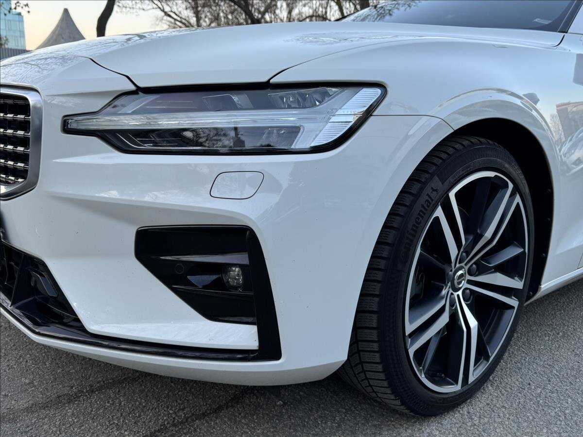 Volvo V60 Kombi 2,0 l 110 kw