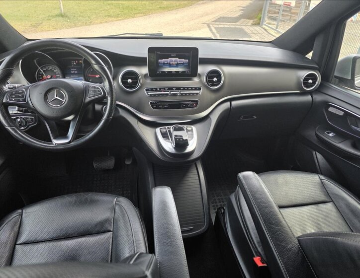 Mercedes-Benz Třídy V Kombi 2,1 l 140 kw