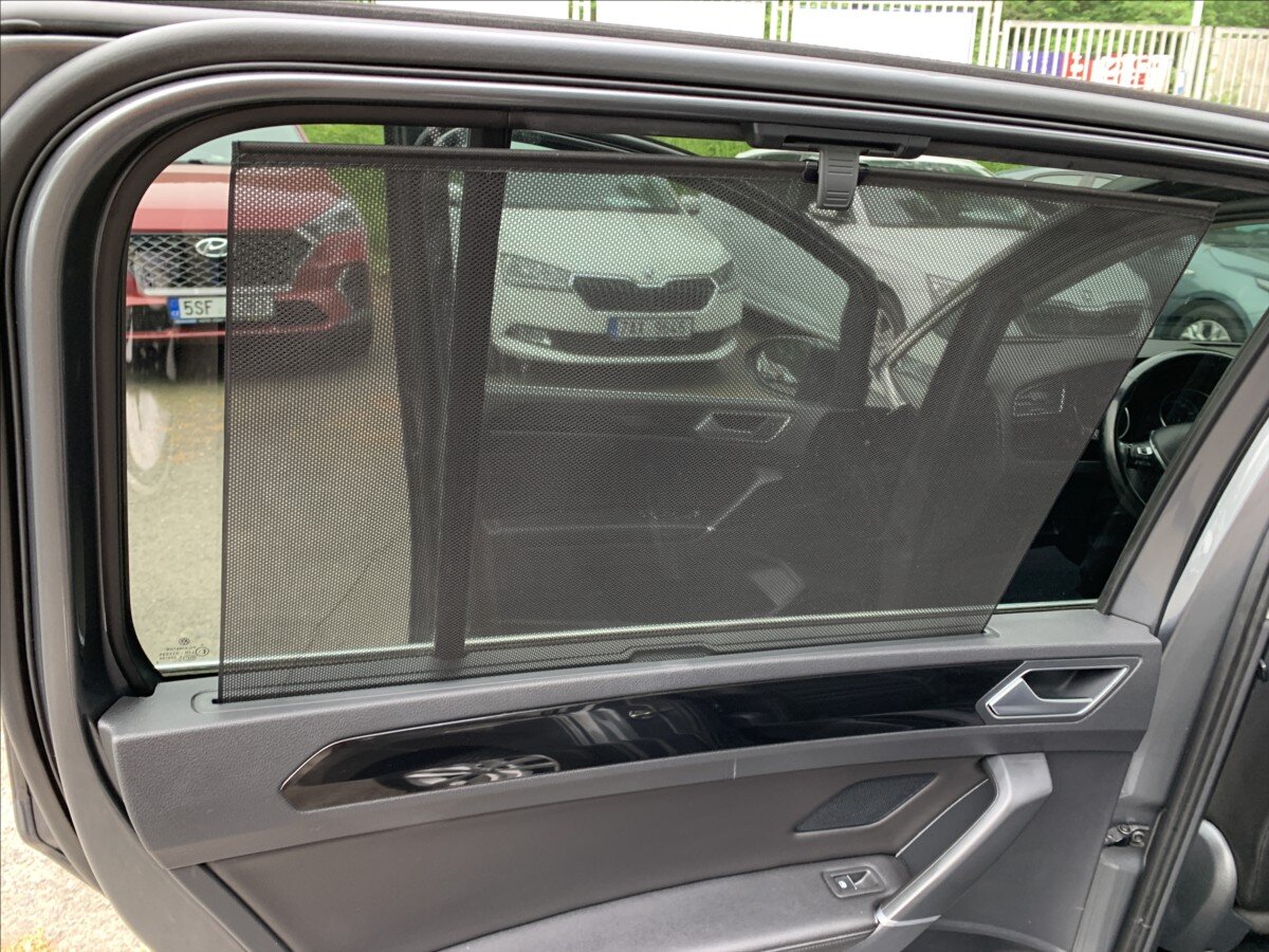 Volkswagen Touran Kombi 1,6 l 85 kw