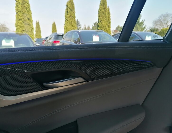 BMW X4 SUV / Terénní 3,0 l 375 kw