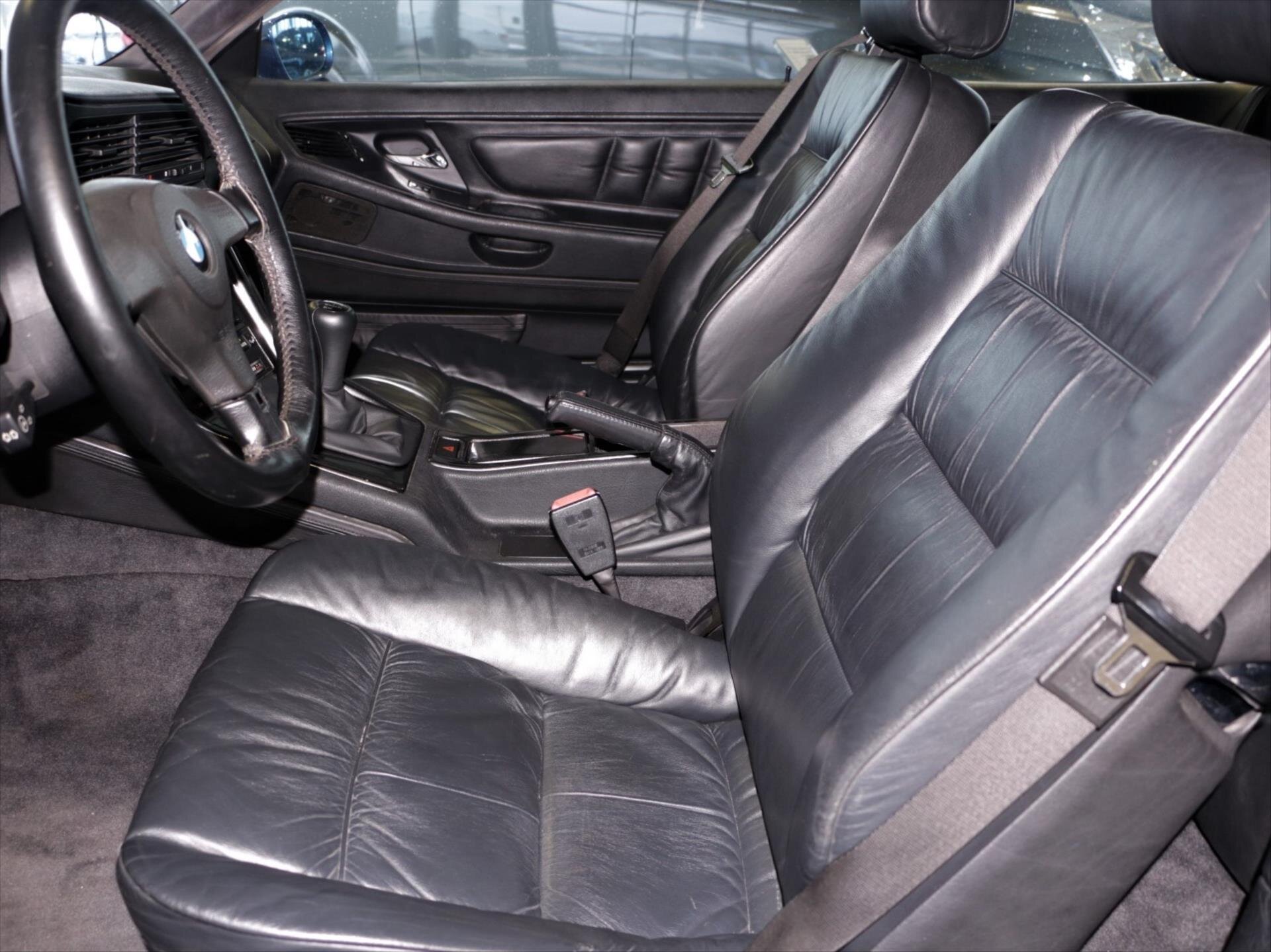 BMW Řada 8 Kupé 5,6 l 280 kw