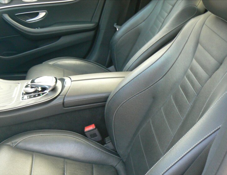 Mercedes-Benz Třídy E Kombi 2,0 l 143 kw