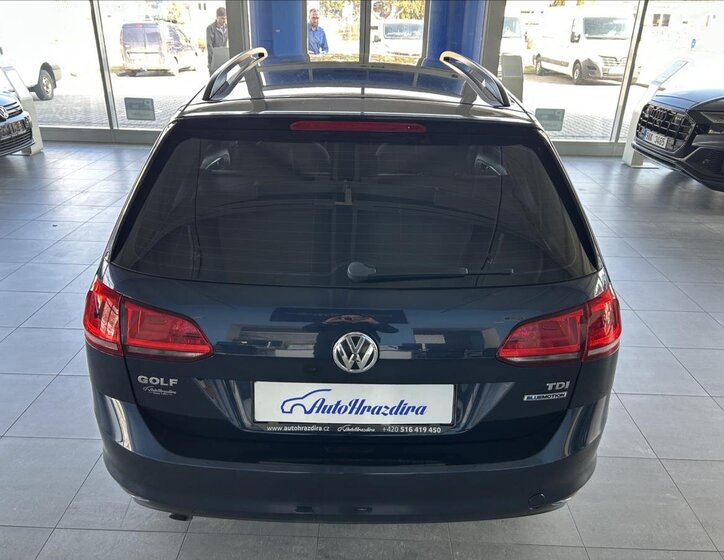 Volkswagen Golf Kombi 1,6 l 81 kw