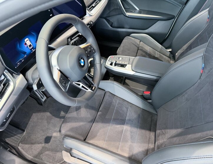 BMW X2 SUV 2,0 l 120 kw