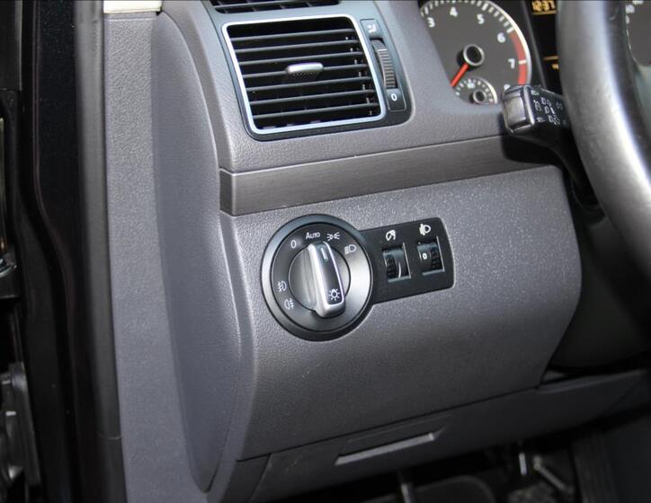 Volkswagen Touran 31