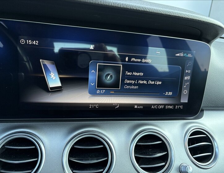 Mercedes-Benz Třídy E Sedan / Limuzína 2,0 l 143 kw