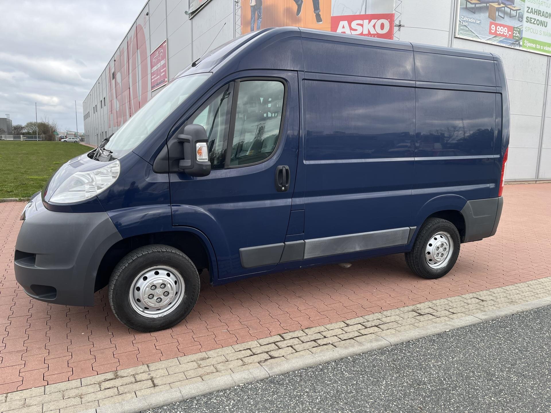 Peugeot Boxer Skříň 2,2 l 81 kw