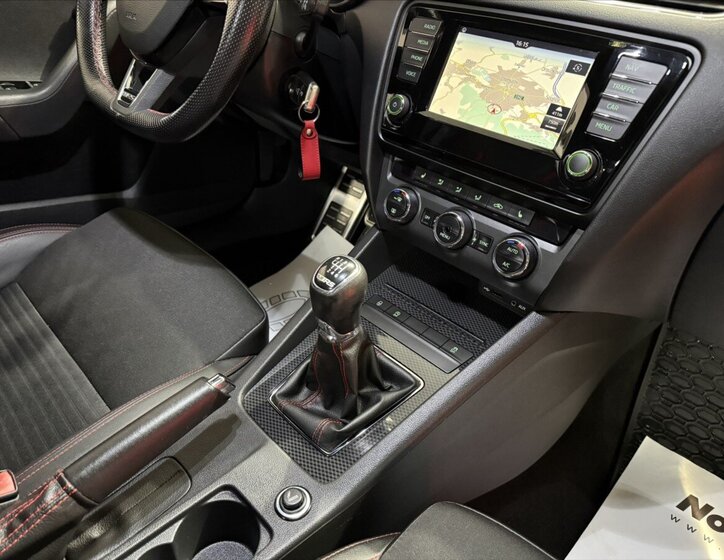 Škoda Octavia Kombi 2,0 l 135 kw