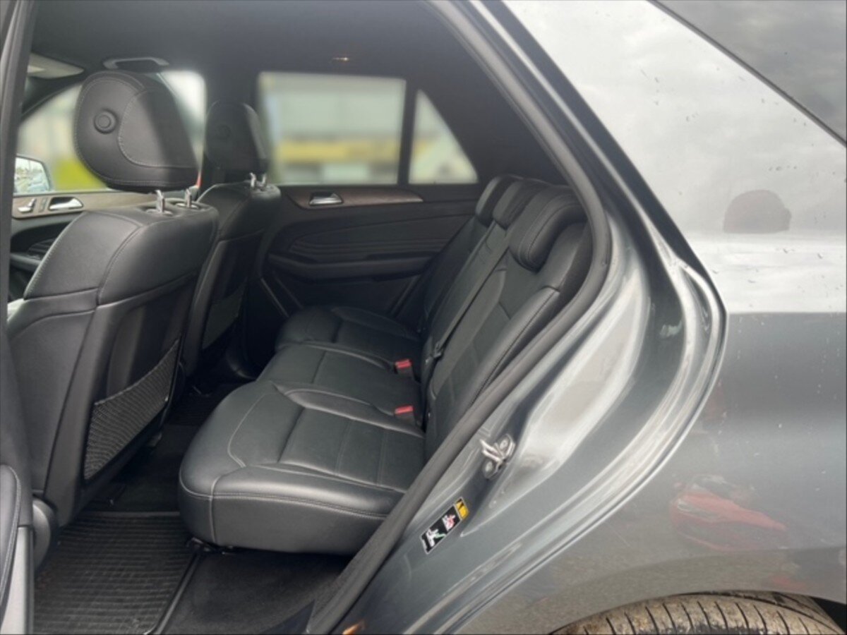 Mercedes-Benz GLE SUV / Terénní 3,0 l 190 kw