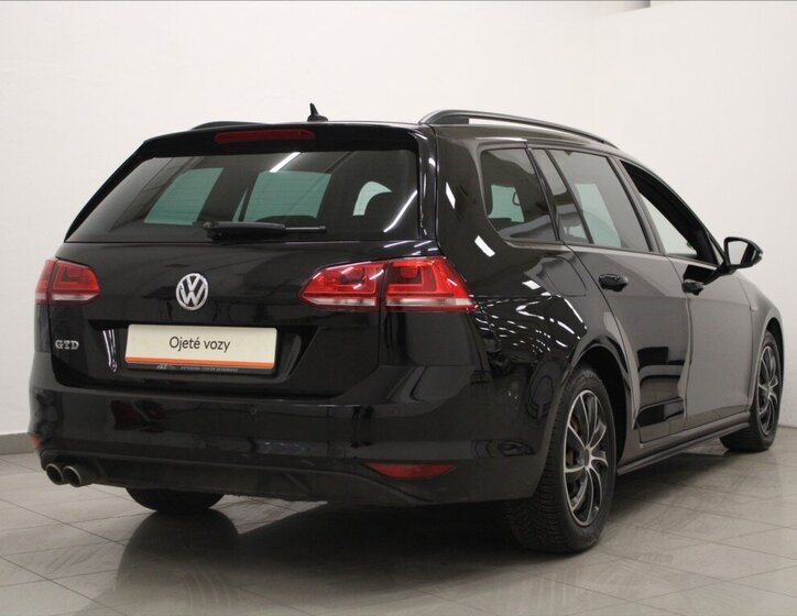 Volkswagen Golf Kombi 2,0 l 135 kw