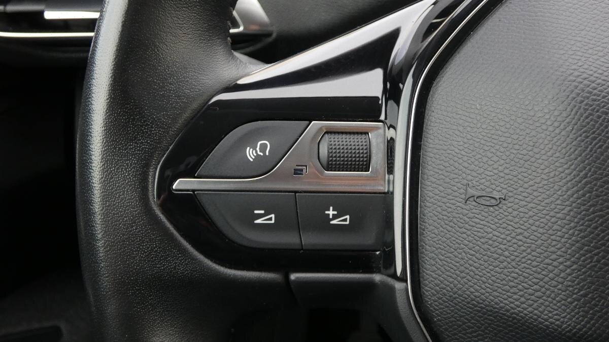 Peugeot 5008 SUV / Terénní 1,2 l 96 kw