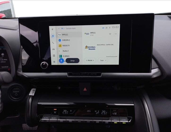 Toyota C-HR CUV 1,8 l 0