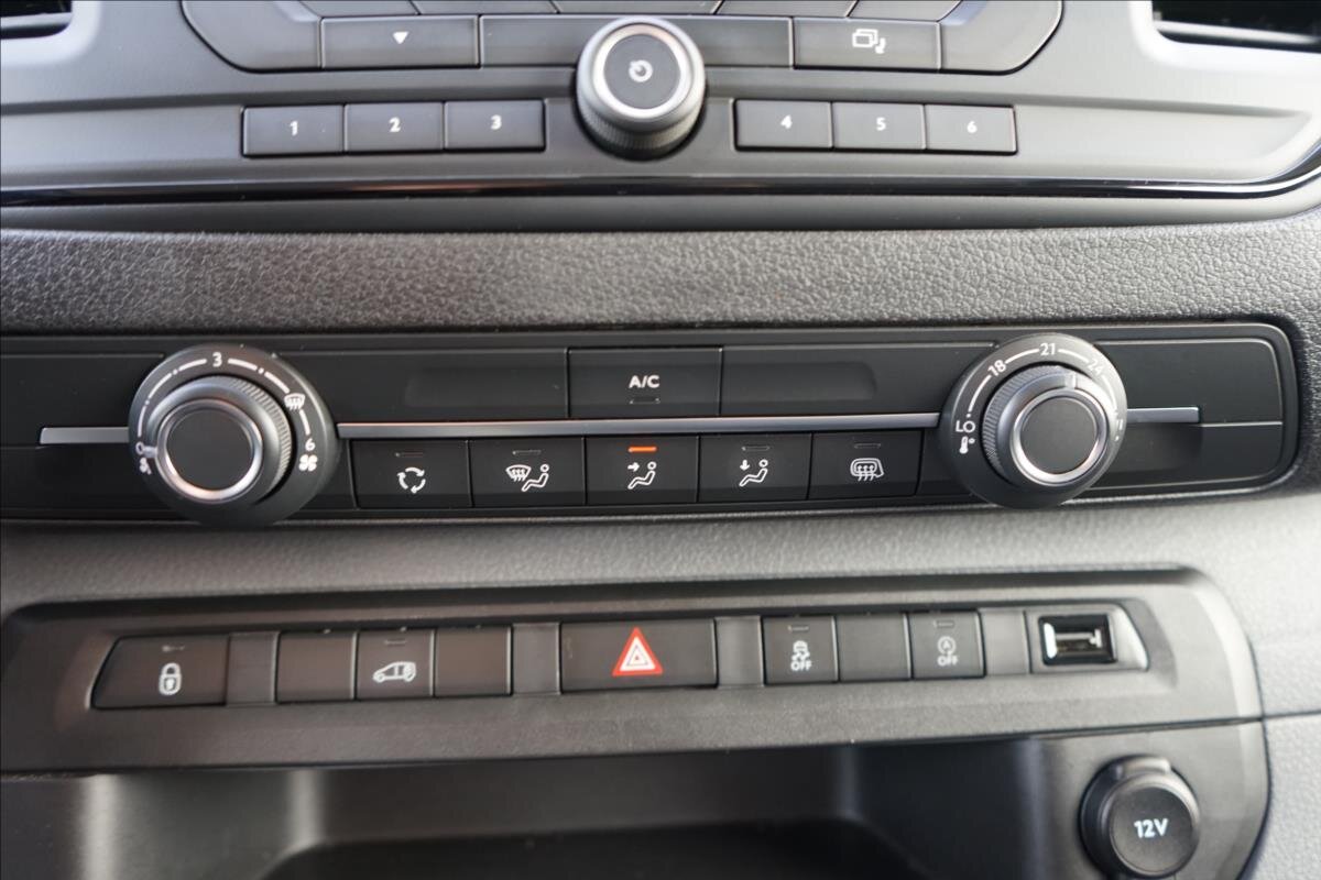 Citroën Jumpy Skříň 1,5 l 75 kw