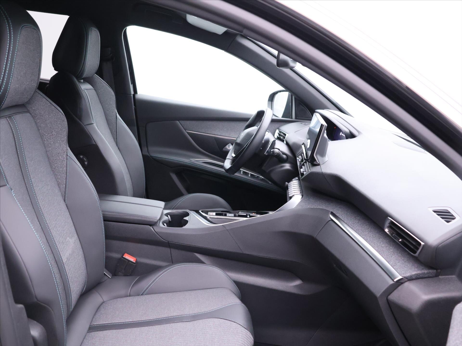 Peugeot 5008 SUV / Terénní 1,2 l 96 kw