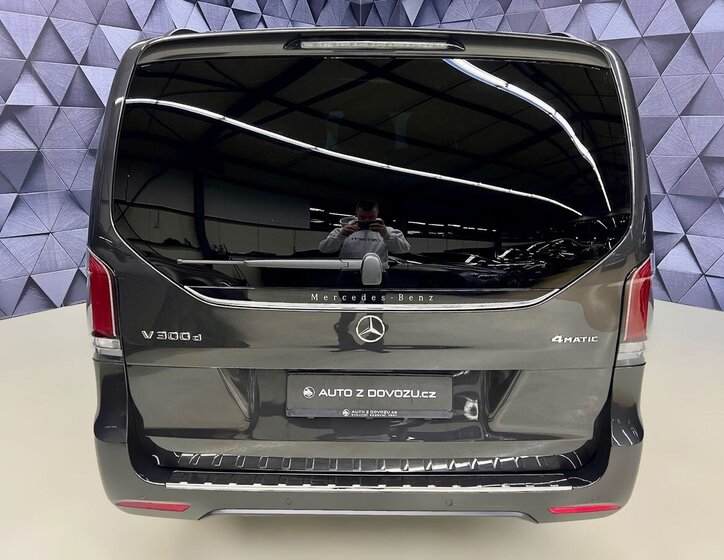 Mercedes-Benz Třídy V 5