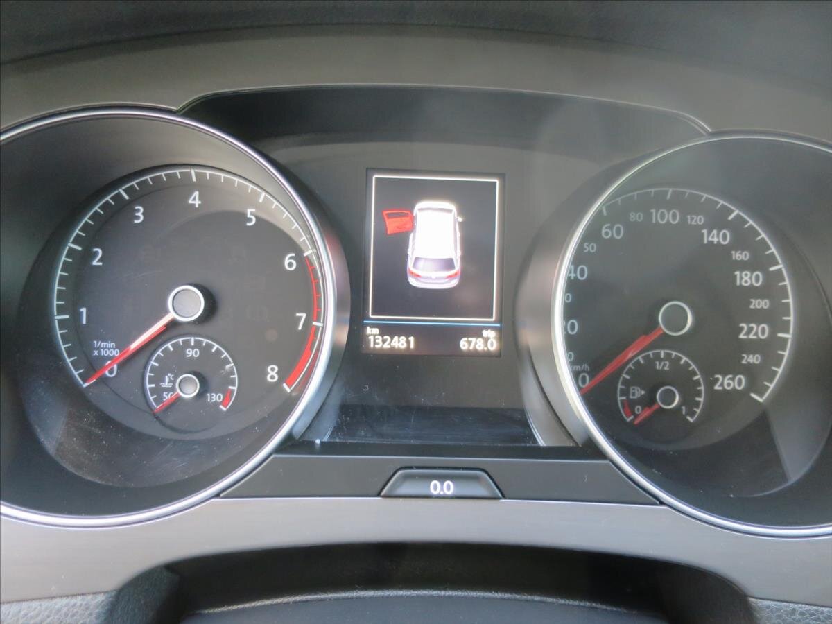 Volkswagen Golf Sportsvan Kombi 1,4 l 92 kw