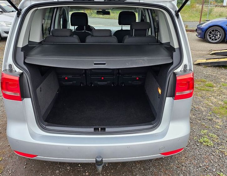 Volkswagen Touran 17