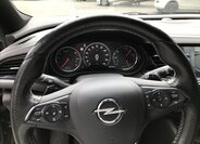 Opel Insignia Kombi 2,0 l 125 kw