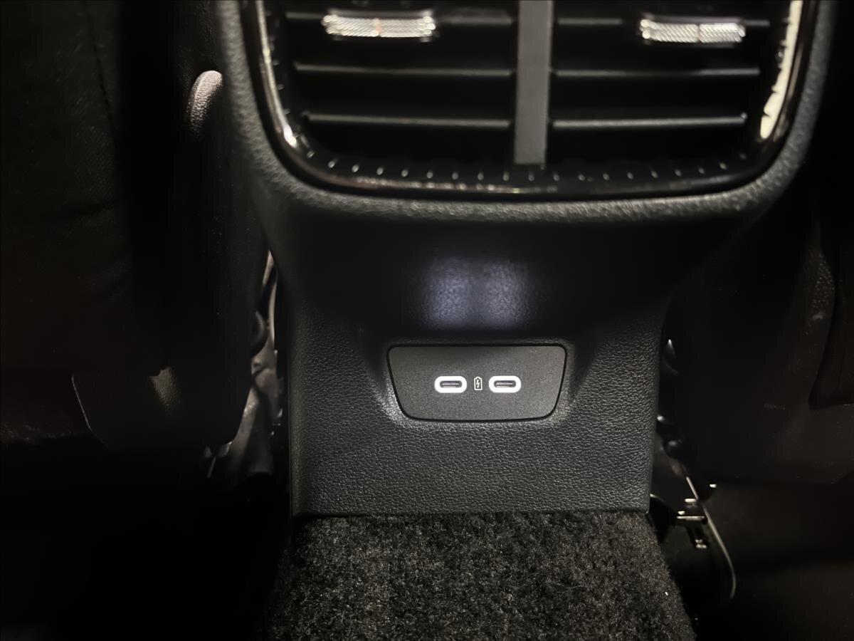 Škoda Fabia Hatchback 999,0 81 kw