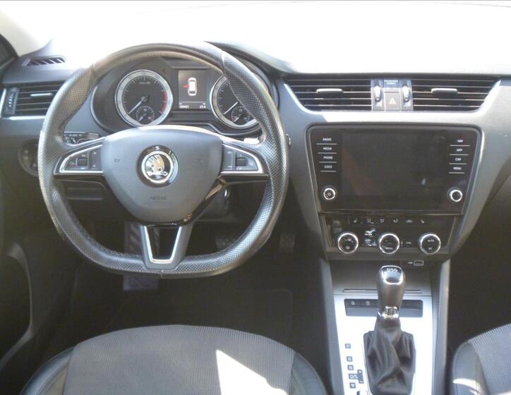 Škoda Octavia 15