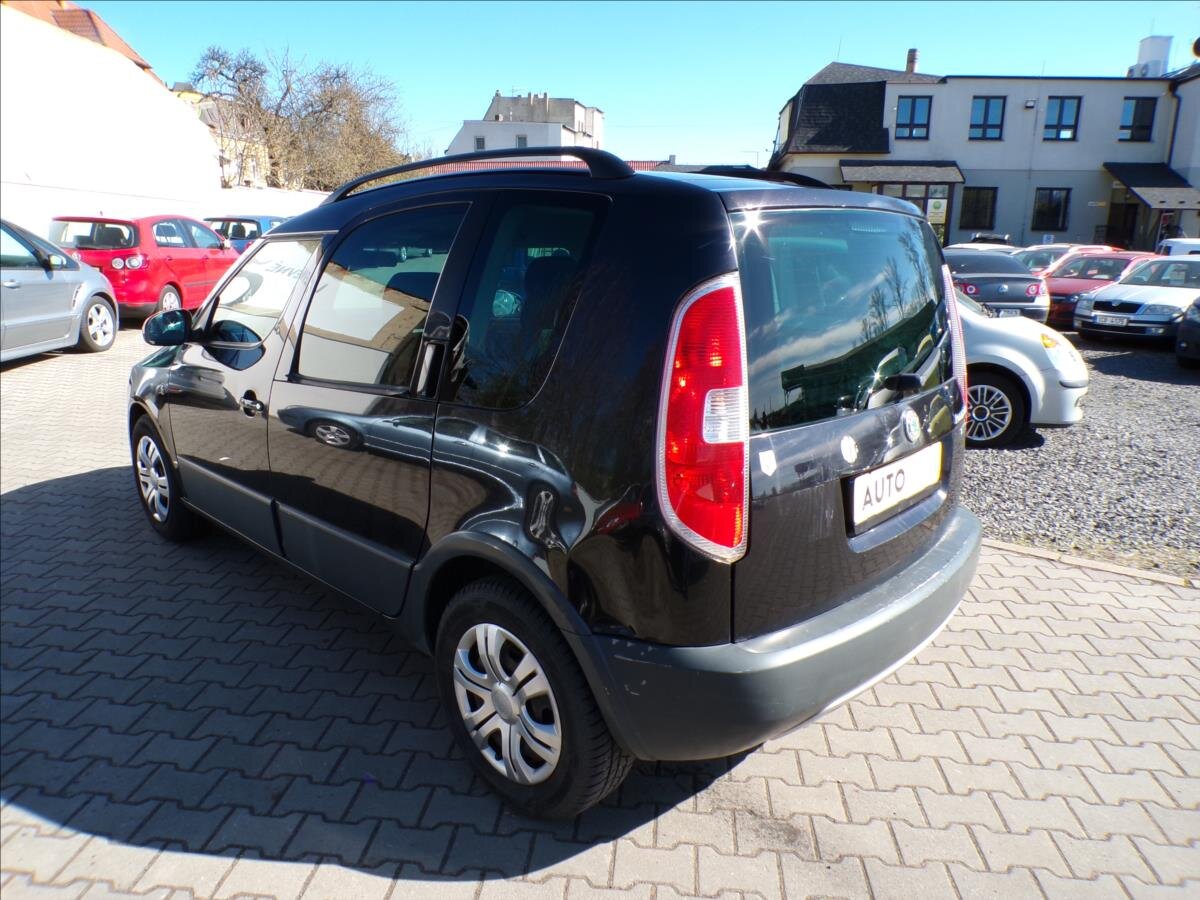 Škoda Roomster Kombi 1,4 l 63 kw