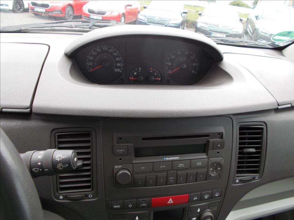 Fiat Idea Hatchback 1,9 l 74 kw