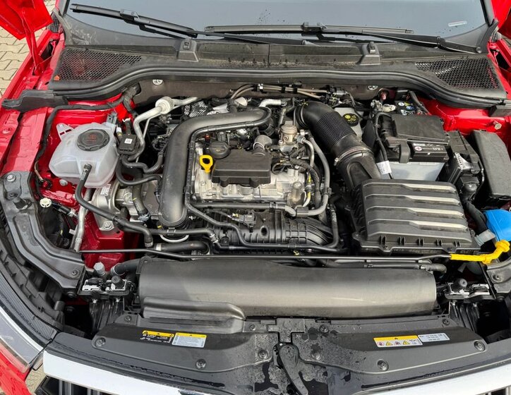 Škoda Kamiq SUV 999,0 85 kw