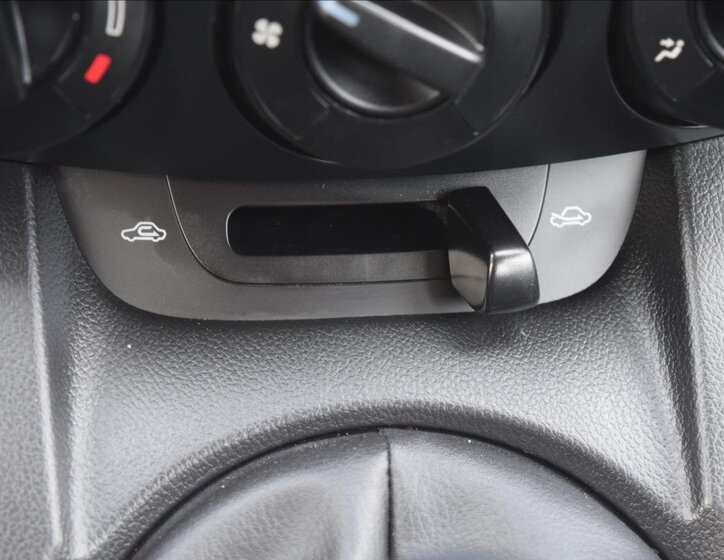 Mazda 2 Hatchback 1,3 l 55 kw