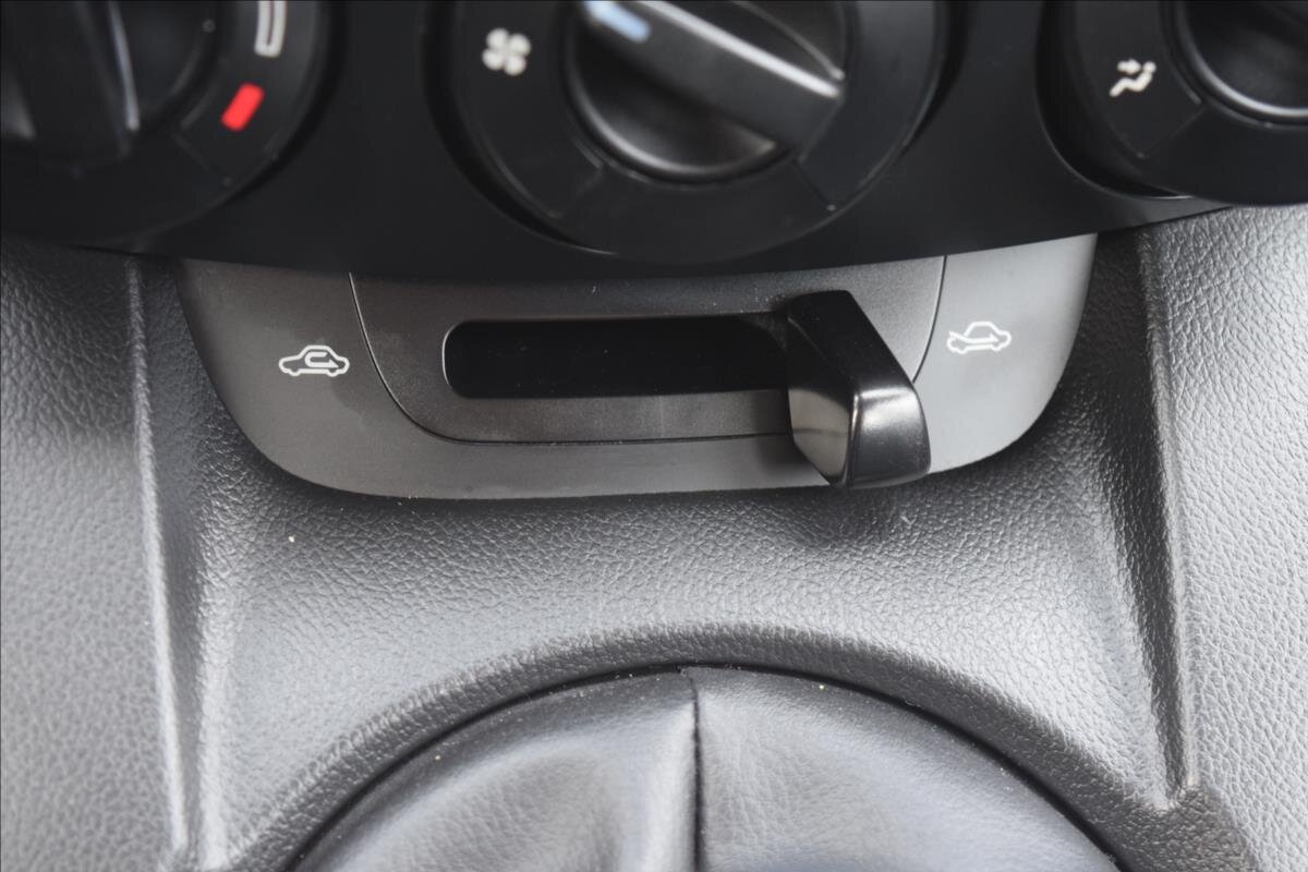 Mazda 2 Hatchback 1,3 l 55 kw