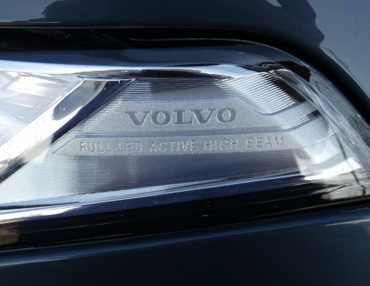 Volvo XC90 SUV / Terénní 2,0 l 173 kw