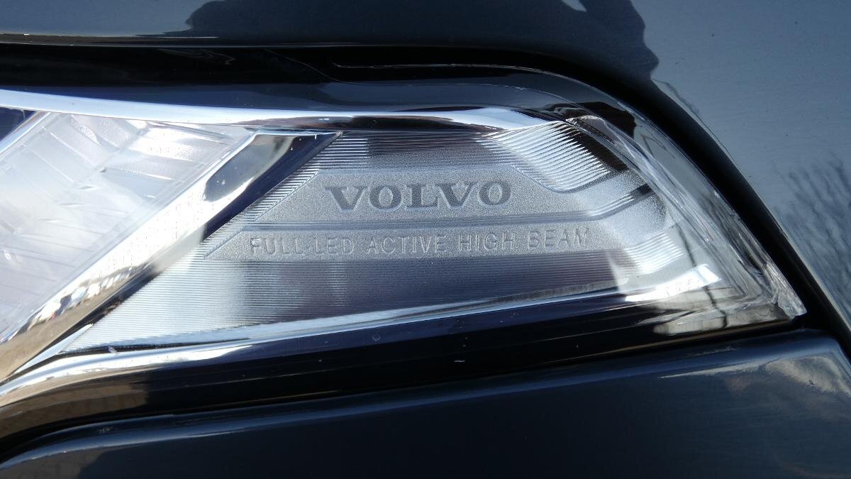 Volvo XC90 SUV / Terénní 2,0 l 173 kw