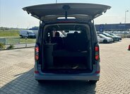 Ford Tourneo Custom 12