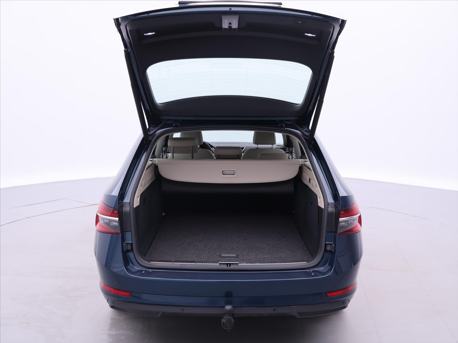 Škoda Superb Kombi 2,0 l 147 kw