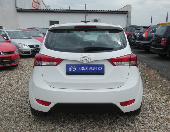 Hyundai ix20 5