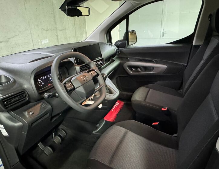 Toyota ProAce City Verso 9