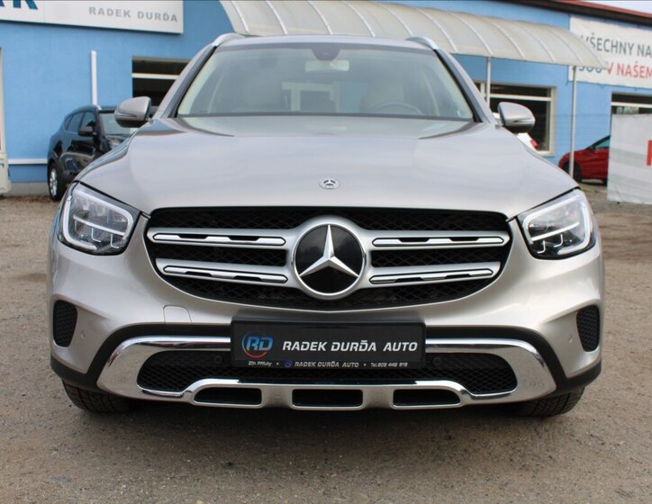 Mercedes-Benz GLC SUV 2,0 l 143 kw