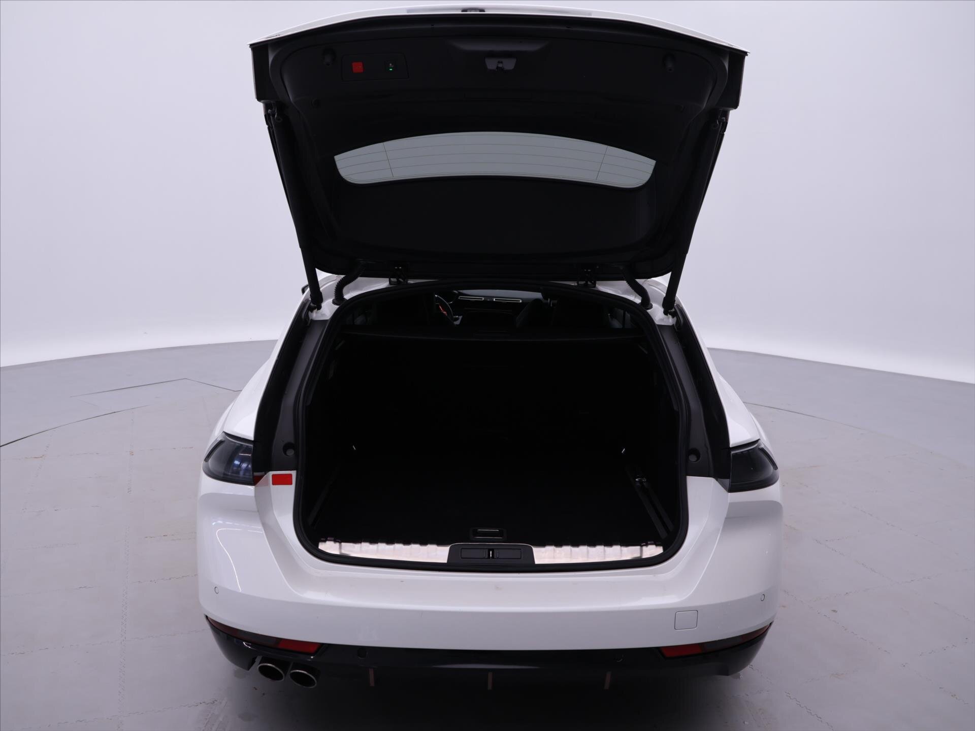 Peugeot 508 Kombi 2,0 l 130 kw