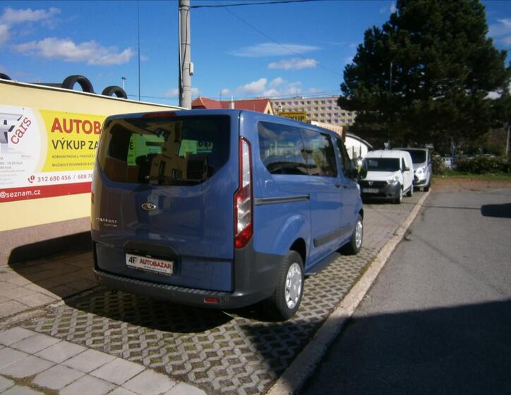 Ford Tourneo Custom 7