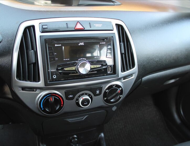 Hyundai i20 Hatchback 1,2 l 63 kw