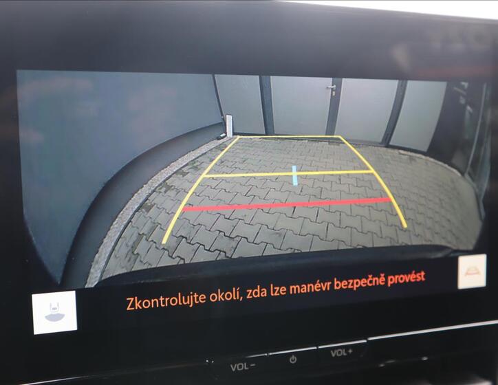 Toyota Corolla Cross 21