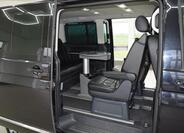 Volkswagen Multivan 15