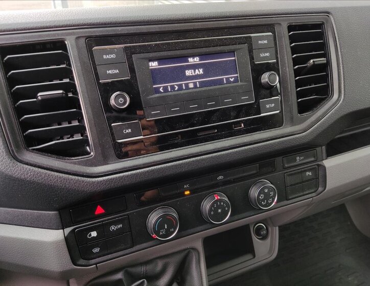 Volkswagen Crafter 11