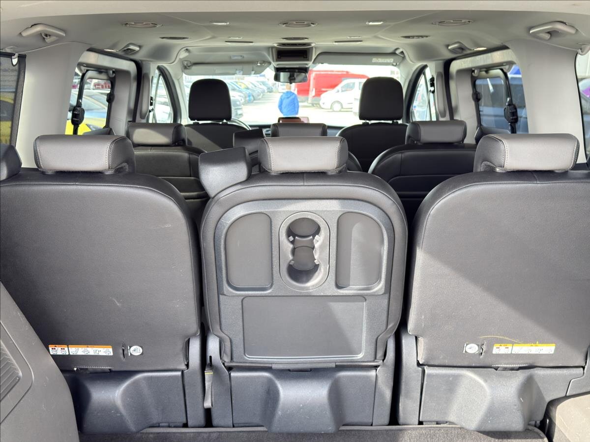 Ford Tourneo Custom MPV 2,0 l 136 kw