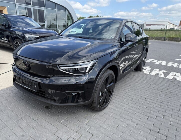 Volvo EC40 SUV / Terénní 0,0 185 kw