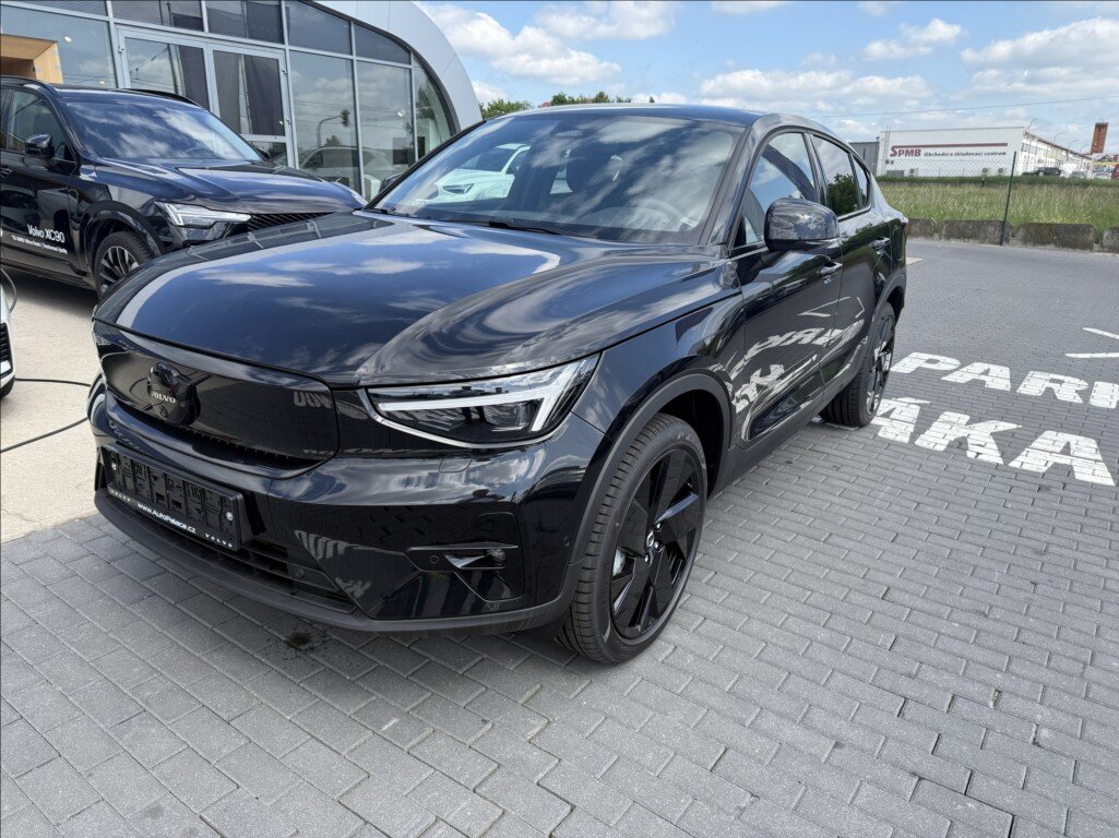 Volvo EC40 SUV / Terénní 0,0 185 kw