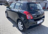 Suzuki Swift Hatchback 1,3 l 67 kw