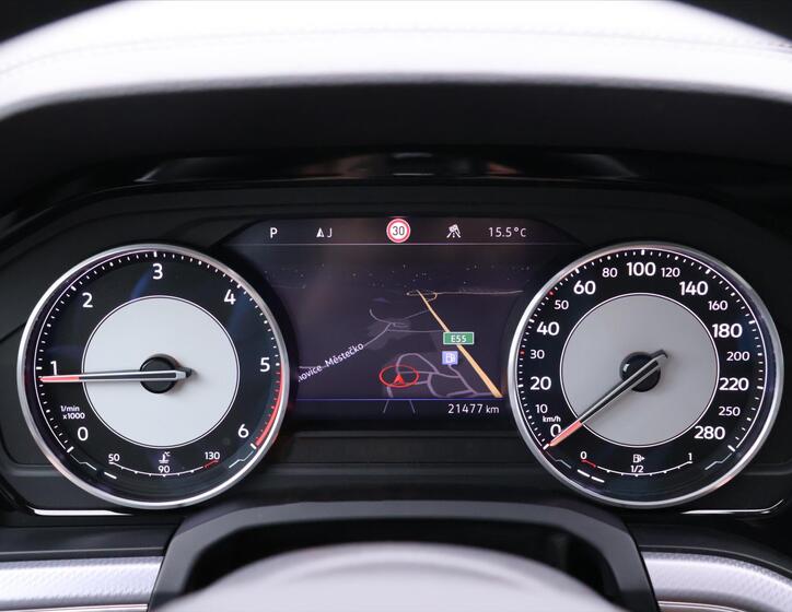 Volkswagen Touareg 65