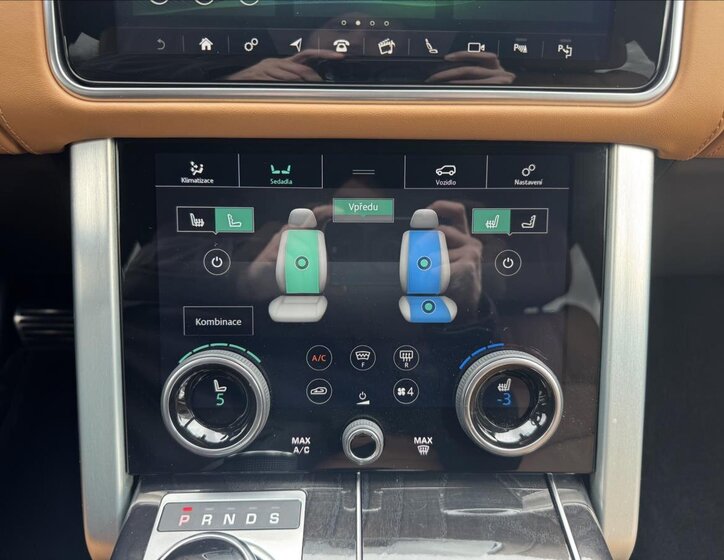 Land Rover Range Rover SUV / Terénní 4,4 l 250 kw